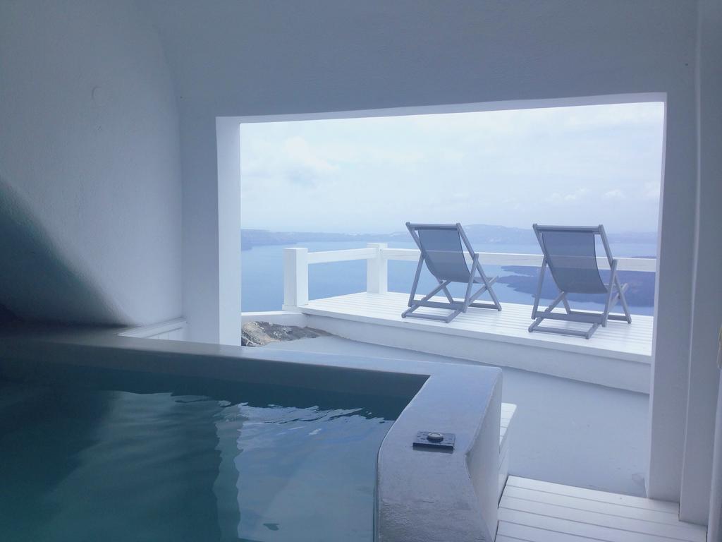 Altana Cliffside Villas อิเมโรวิยอน ห้อง รูปภาพ